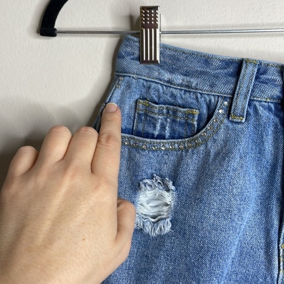 Superdown Revolve Size 23 Medium Wash Rhinestone Studded Distressed Denim Shorts - Picture 5 of 11